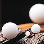 plastic_pom-p01.jpg